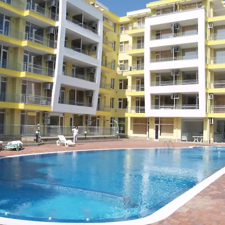 L4 Sunset 2 Lägenhet Slăntjev Brjag